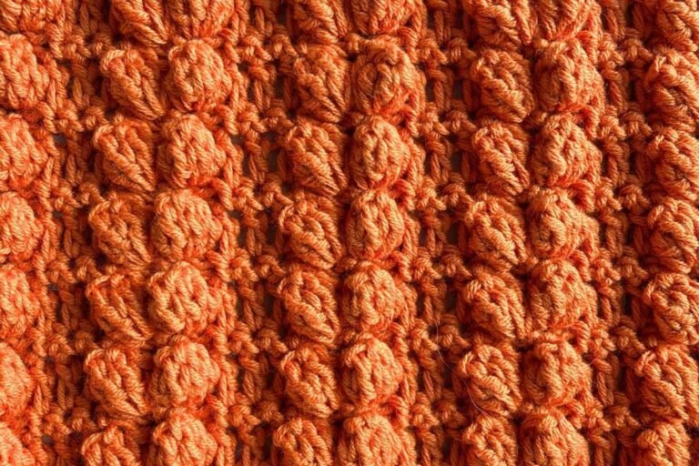 Swatch of the crochet paired hearts stitch