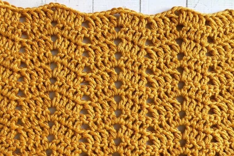 Close up image of the crochet peephole chevron stitch