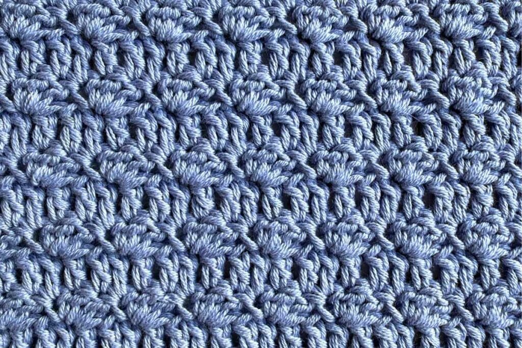 Close up of the crochet silt stitch