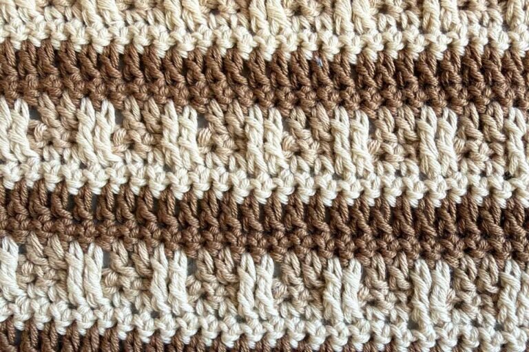 Swatch of the crochet tooth stitch